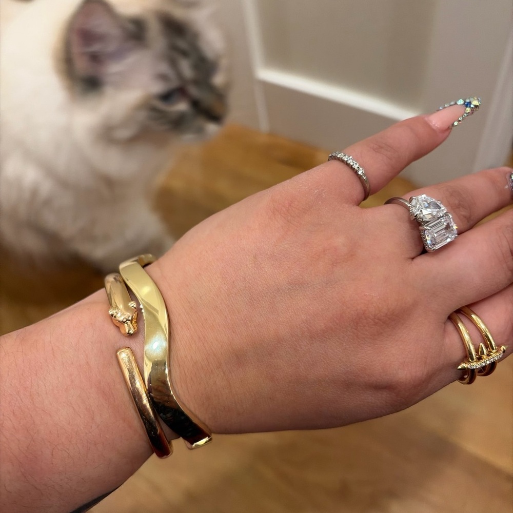 Yellow Gold Tiffany Wave Bangle